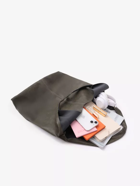 Сумка-мешок с косметичкой Baggins 58235 Сумка-мешок с косметичкой Baggins 58235