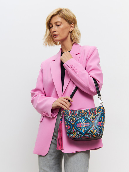 Сумка Curanni 2420 орнаменто черная Сумка Curanni 2420 орнаменто черная