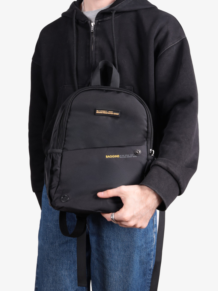 Рюкзак городской Baggins 8380 черный Рюкзак городской Baggins 8380 черный