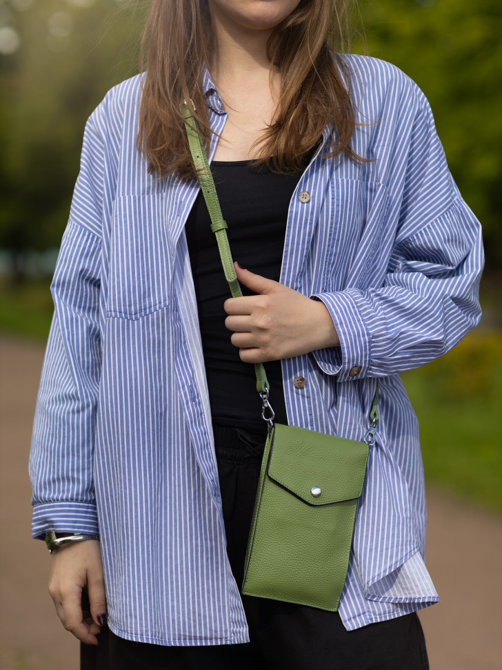 Сумка женская для телефона 5509 apple green Сумка женская для телефона 5509 apple green