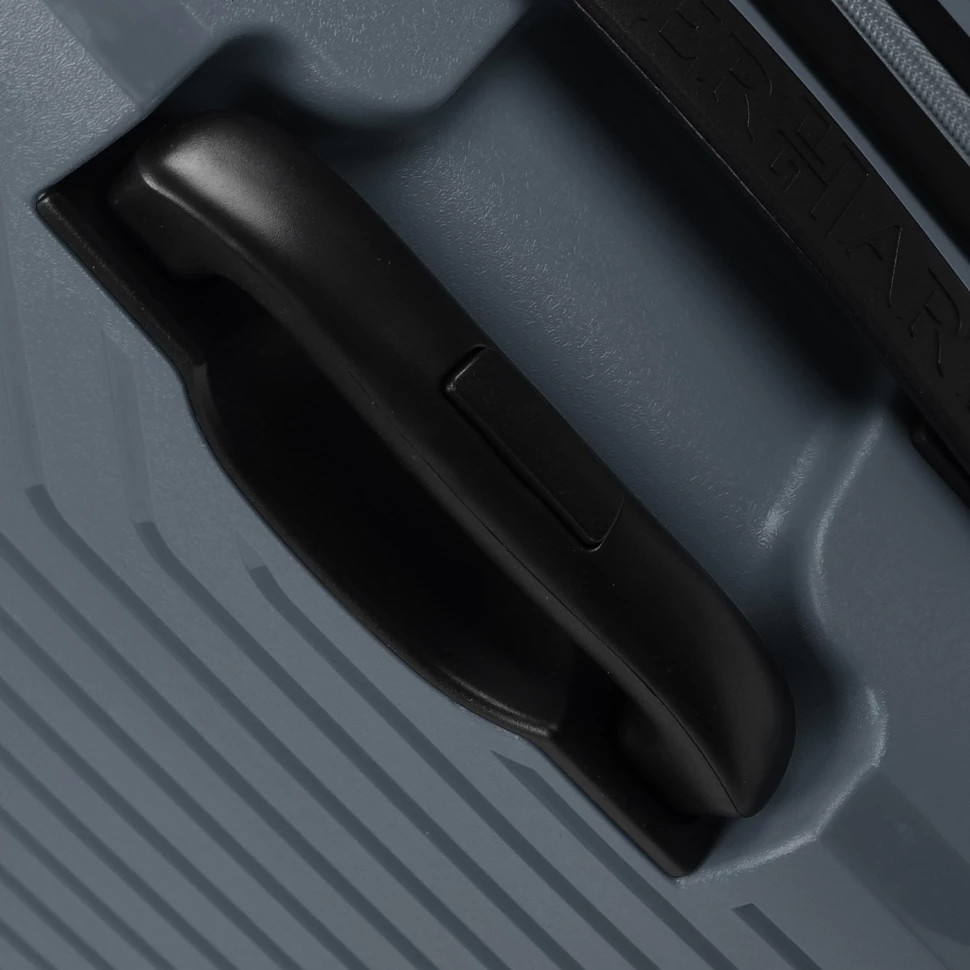 Чемодан Eberhart 48V Vector полипропилен Чемодан Eberhart 48V Vector полипропилен