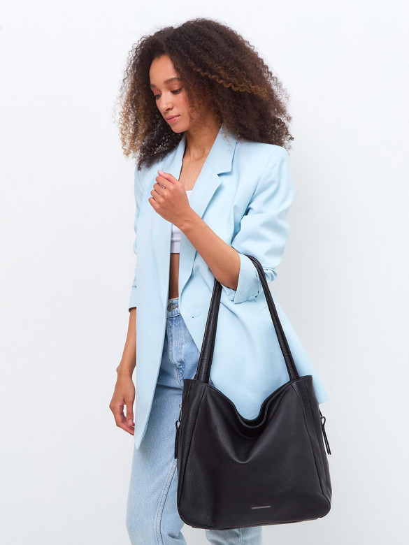 Сумка FIATO 2602 вителло черная Сумка FIATO 2602 вителло черная