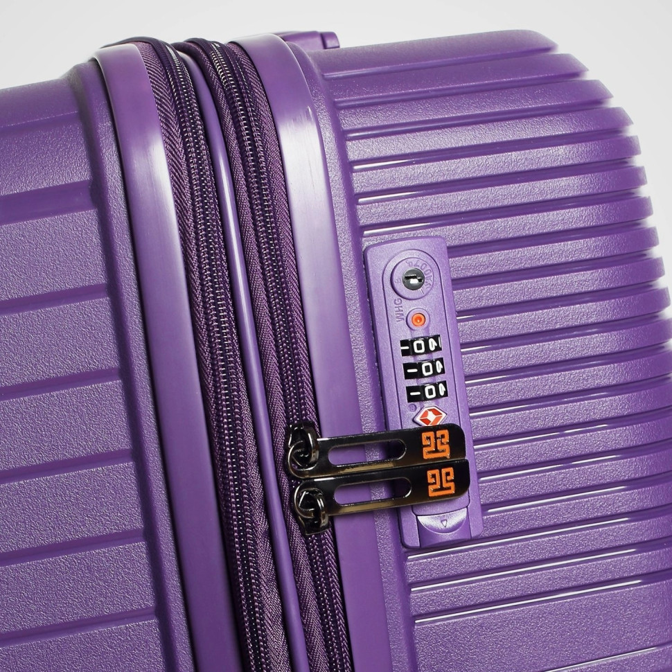 Чемодан Eberhart 49M Miracle полипропилен 