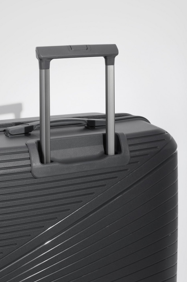 Чемодан Eberhart 49M Miracle полипропилен 