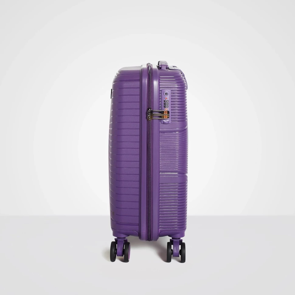 Чемодан Eberhart 49M Miracle полипропилен 