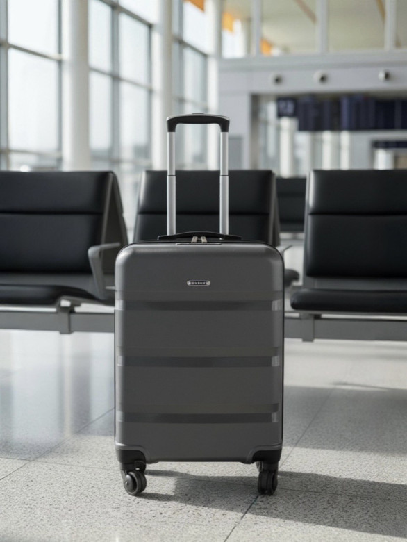 Чемодан для ручной клади из полипропилена Rion+, 460 18" Чемодан для ручной клади из полипропилена Rion+, 460 18"