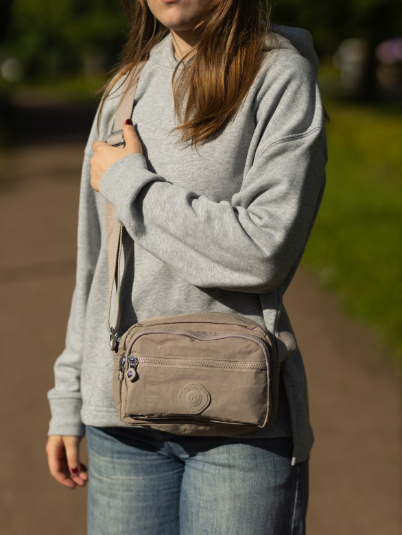 Сумка женская Bobo 8207 бежевая Сумка женская Bobo 8207 бежевая