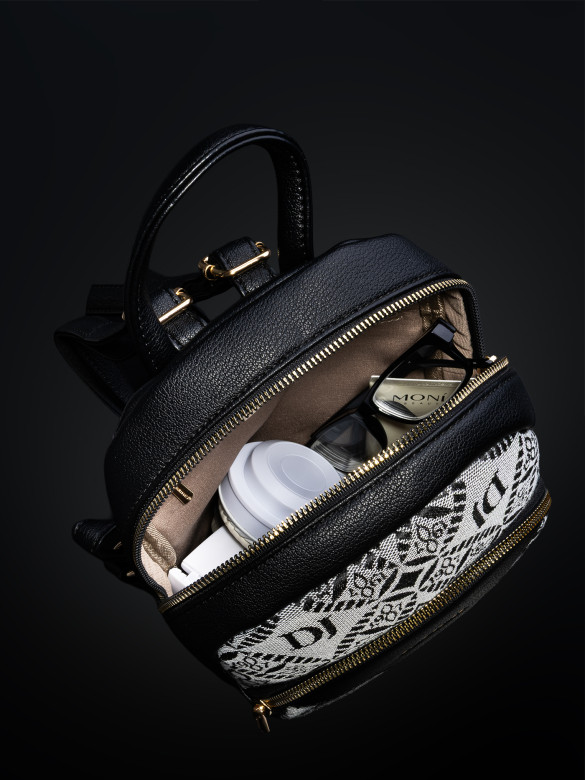 Рюкзак городской David Jones 7237 black Рюкзак городской David Jones 7237 black