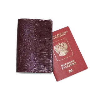 Обложка для паспорта кожаная бордовая рептилия