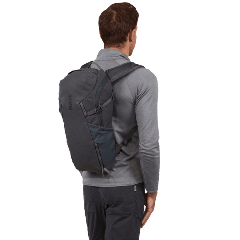 Туристический рюкзак Thule AllTrail X 15L 3204127 Obsidian Туристический рюкзак Thule AllTrail X 15L 3204127 Obsidian