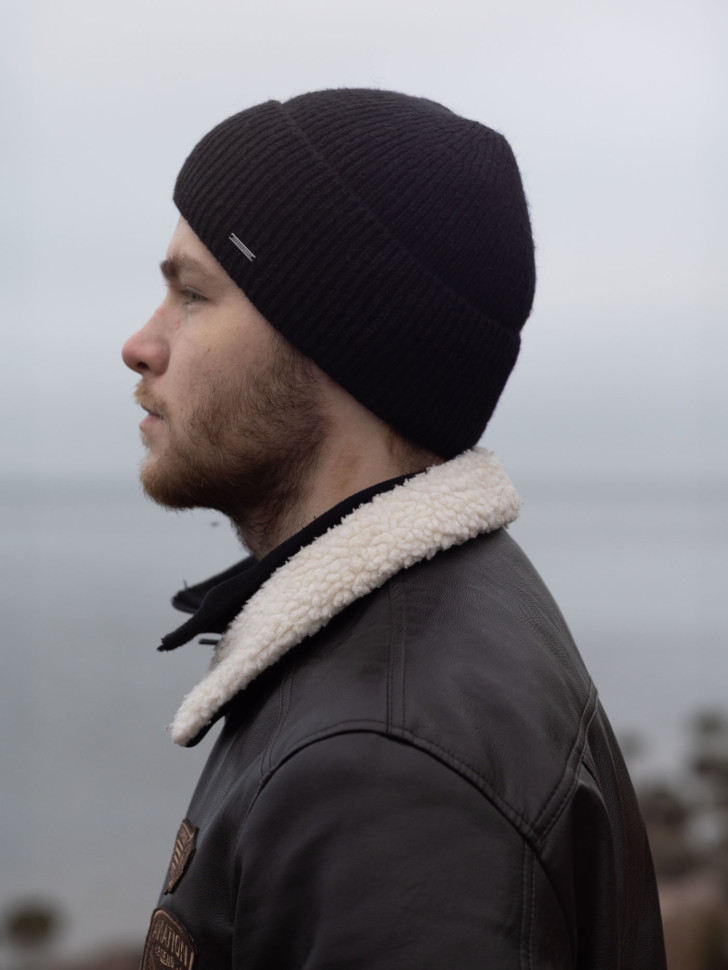 Шапка мужская 12589 MARHATTER черный (57-59)