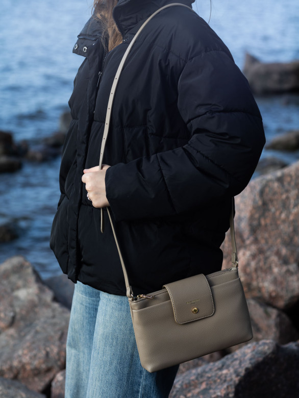 Сумка женская David Jones 7829 warm taupe Сумка женская David Jones 7829 warm taupe