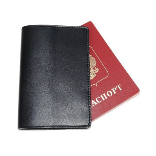 Обложка для паспорта черная кожаная О-71п